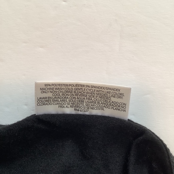 Bobbie Brooks Ladies Pullover Top Black Size L - Picture 4 of 4